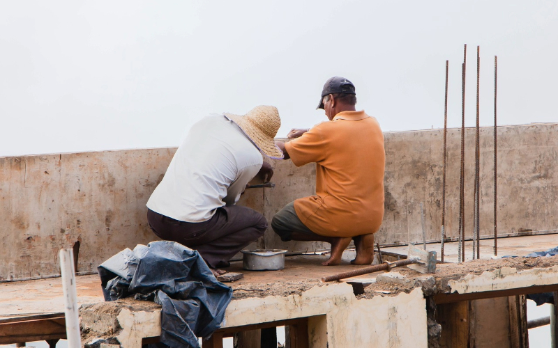 hiring concrete layers