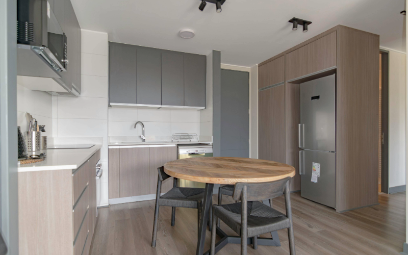 Secrets to Hiring the Right Kitchen Remodeler You Need to Know! (Shhh)