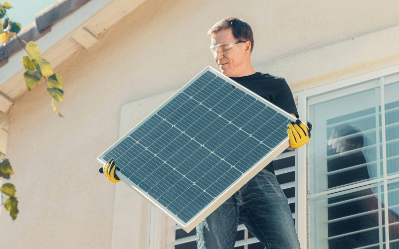 hiring the best solar technician