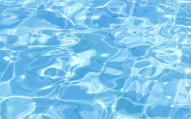 how to clean pool liner stains